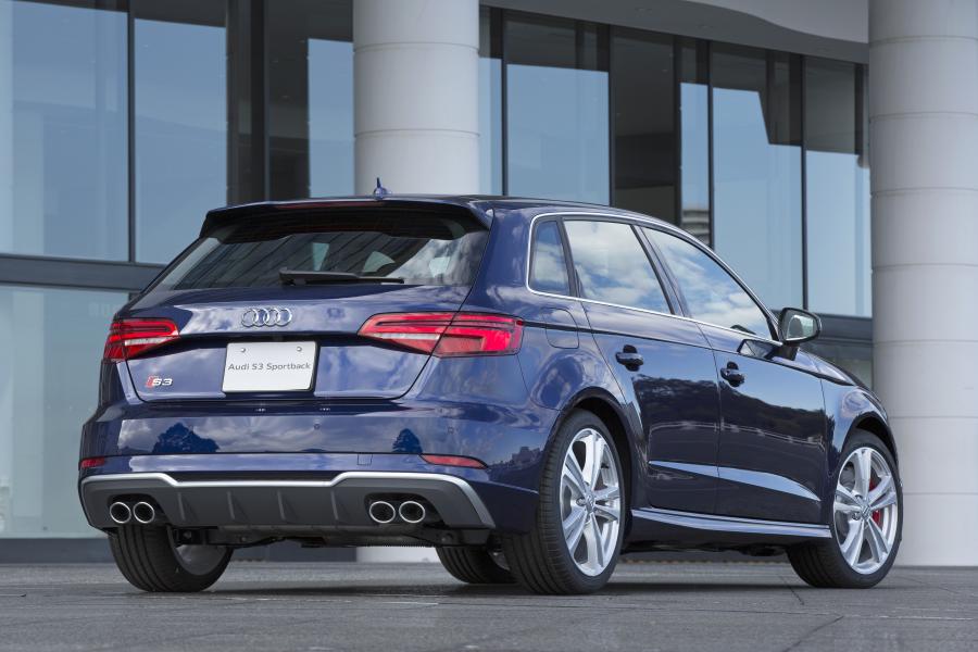  Audi S3 Sportback (8V) 2017 года  (JP) (фото 7 из 12)